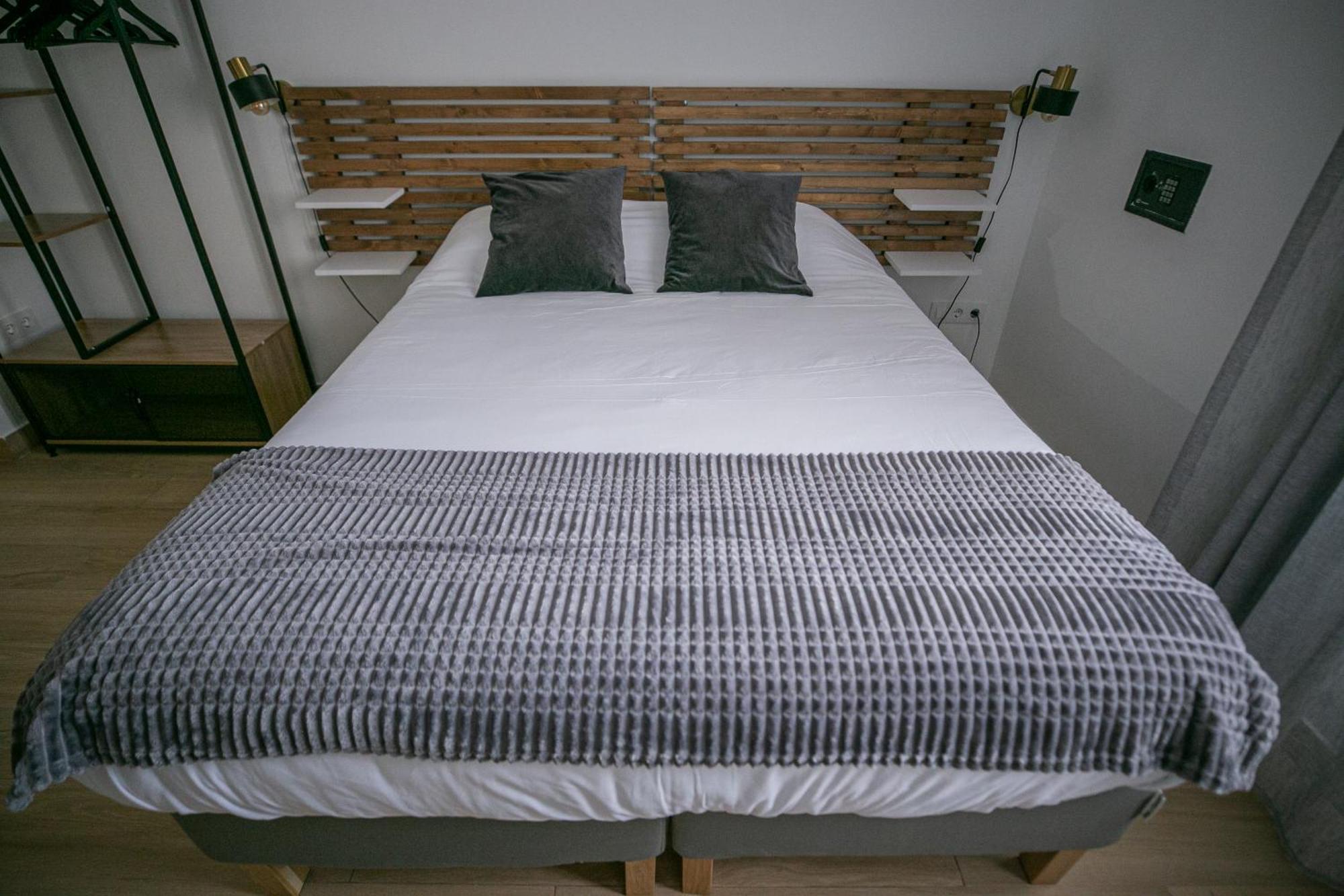 Apartamentos Gemina Mérida Kültér fotó